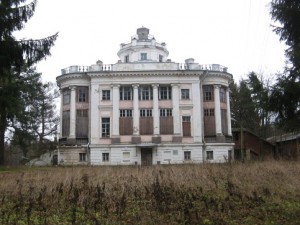 Усадьба Демидовых в Тайцах